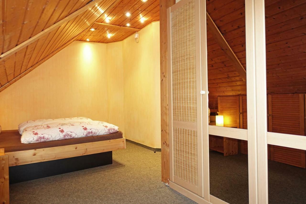 Ferienwohnung Mit Wasserbett Fw3 Saalfeld Saale Kültér fotó
